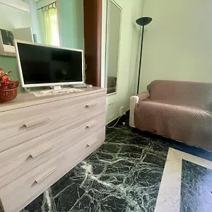 Maya's Close To Ballaro Market And Station , Palermo Italia