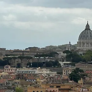 Penthouse With Terrace Close To Vatican , Roma Italia